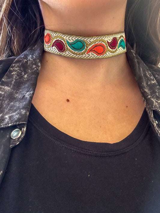 Choker India